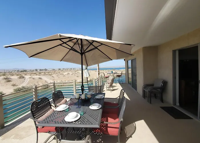 It's A King's View On The Bridgewater Channel * Lake Havasu City
